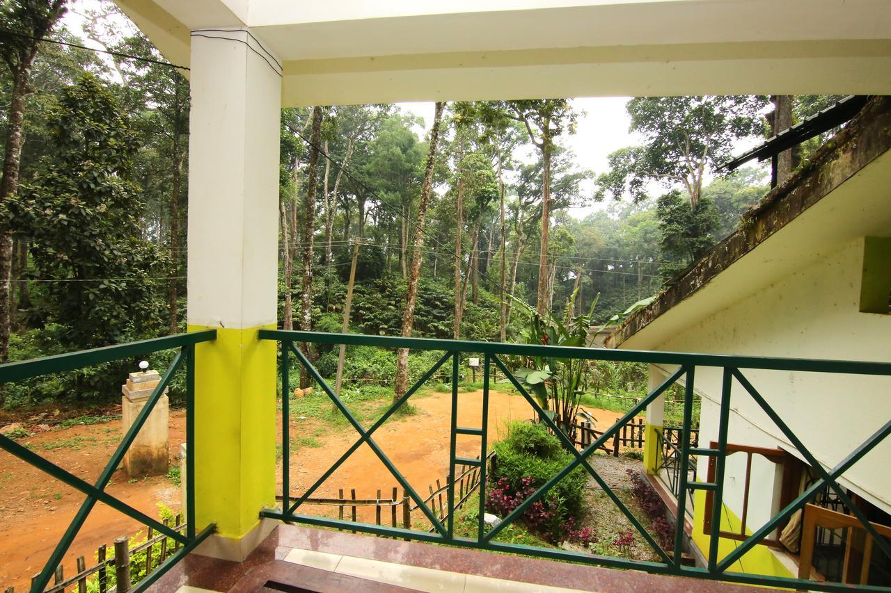 Oyo 4651 Woodpecker Resort Munnar Extérieur photo